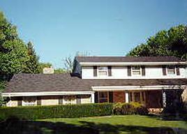 W203S10510 N Shore Dr #W203, Muskego, WI 53150