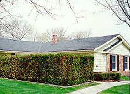 5282 Woodbridge, Greenfield, WI 53221