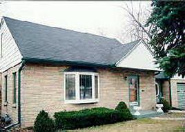 2328 W Kendall Ave., Glendale, WI 53209