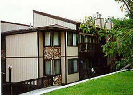 830 Kendall #4-G, Lake Geneva, WI 53147