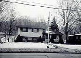 604 Kettle Moraine #DR S, Slinger, WI 53086