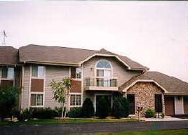330 E Washington St. #8, Slinger, WI 53086