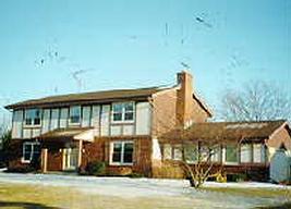 21325 Cambridge Cir #Lwr, Brookfield, WI 53045