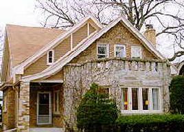 5227 N Idlewild Ave, Whitefish Bay, WI 53217