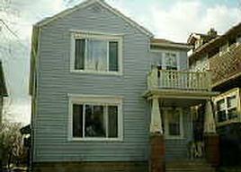 1101 S 33rd St, Milwaukee, WI 53215