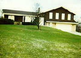 3238 Hawthorne Ln, Hartford, WI 53027