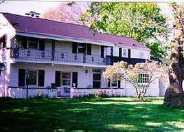 3204 Menomonee River Pkwy., Wauwatosa, WI 53222