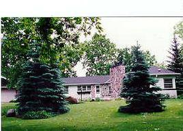 1321 Hickory Dr., Waukesha, WI 53186