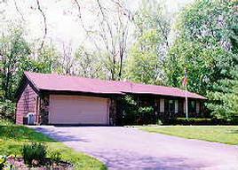 251 Frost Cir, Williams Bay, WI 53191