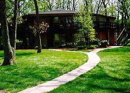 403 Deerpath - #401H, Fontana, WI 53125