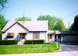 320 Meacham St., Mukwonago, WI 53149