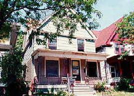 2009 N 37th St, Milwaukee, WI 53208