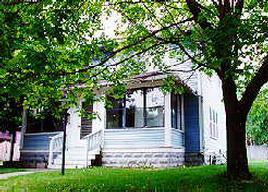 108 S Lincoln St, Elkhorn, WI 53121