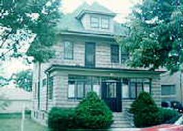 425 N 61st St, Milwaukee, WI 53213