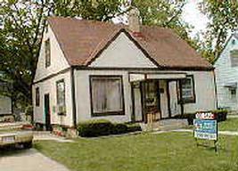 5311 N 55th St, Milwaukee, WI 53218