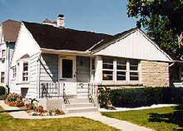 3877 S 14th St., Milwaukee, WI 53221