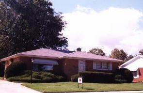 810 Crab Tree Ln, Racine, WI 53406