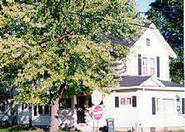 248-49 W Chestnut St., Burlington, WI 53105