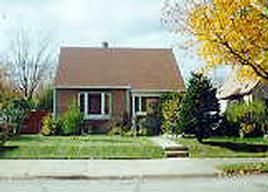 3277 S 6th St, Milwaukee, WI 53215