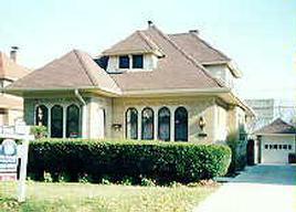 2454 N Lefeber Ave., Wauwatosa, WI 53213