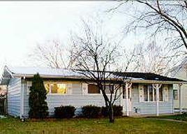 971 E Lincoln Dr., West Bend, WI 53095