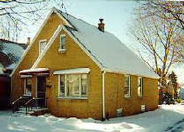 3703 S 14th St., Milwaukee, WI 53221