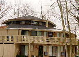 404 Deerpath - #403G, Fontana, WI 53125