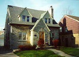 2543 N Lefeber Ave., Wauwatosa, WI 53213