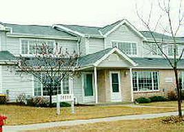 10180 W Whitnall Edge Cir #G, Franklin, WI 53132