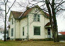 841 W Wisconsin Ave., Oconomowoc, WI 53066