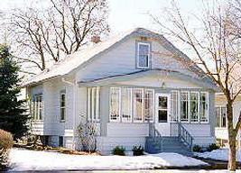 131 Harrison Ave, Waukesha, WI 53186