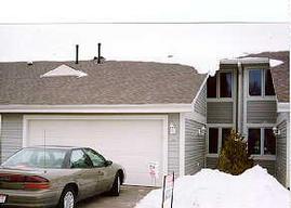 306 Hartford Sq., Hartford, WI 53027