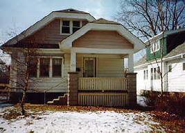 4515 N 28th St, Milwaukee, WI 53209