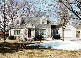 4075 S 124th St., New Berlin, WI 53228