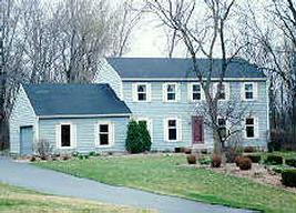 14700 San Juan Tr, Brookfield, WI 53005