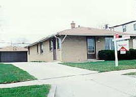 5639 S 30th St, Milwaukee, WI 53221