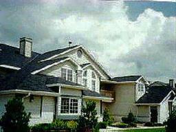 W240N2500 E Parkway Meadow Cir. #2, Pewaukee, WI 53072