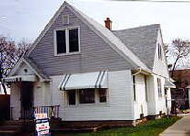 2850 N 61st St, Milwaukee, WI 53210