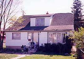 4713 W Fond Du Lac Ave, Milwaukee, WI 53216