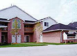 2559 N Parkway Meadow East #2, Pewaukee, WI 53072