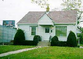 5560 N Hopkins St, Milwaukee, WI 53209