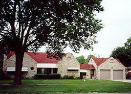 2621 Swan Blvd., Wauwatosa, WI 53226