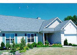 3066 N Oakmont #B, Pewaukee, WI 53072