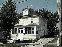 406 S Montgomery St, Watertown, WI 53094