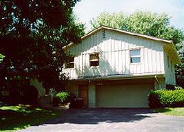 27474 W Arrowhead Tr #N2, Pewaukee, WI 53188