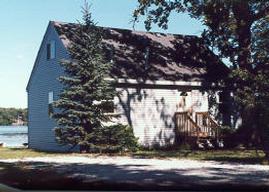 8085 W Lakeshore, Burlington, WI 53105