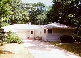 N2380 Shoreview Dr., Linn, WI 53147