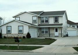 [Address Hidden by Seller], Cudahy, WI 53110