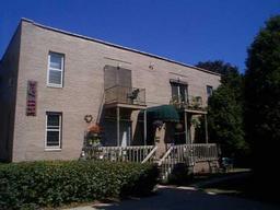 1411 E Russell #1, Milwaukee, WI 53207