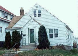 3033 S 39th St, Milwaukee, WI 53215